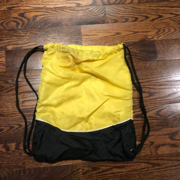 Nike Drawstring Bag - Picture 2 of 2